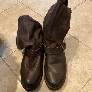 Frye Veronica Slouchy Boots